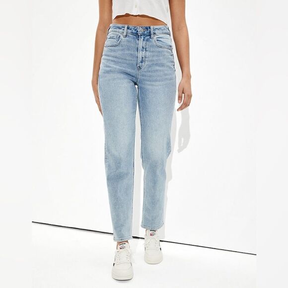 American Eagle Mom Stretch Jeans - Picture 1 of 9